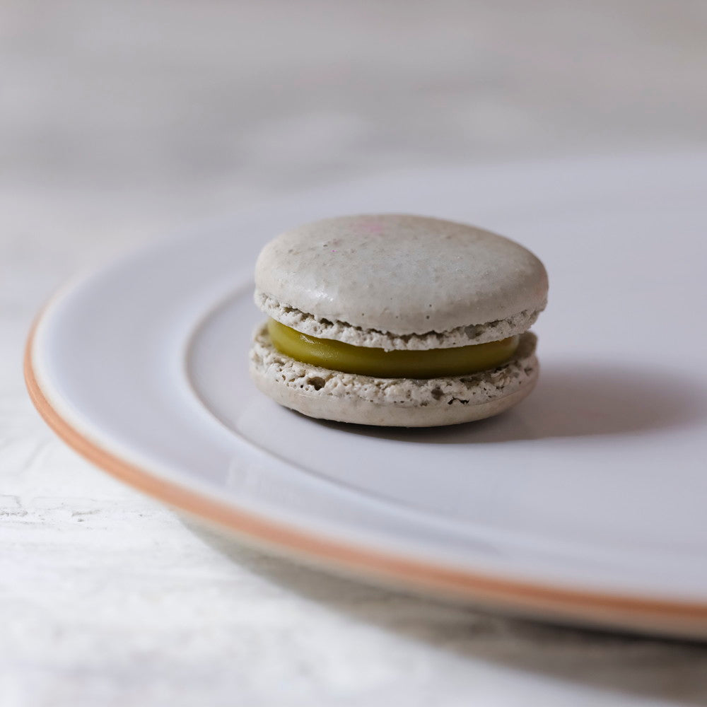 パティスリー・マカロナージュ 茅ヶ崎完熟マカロン 5個 – AOYAMA GIFT