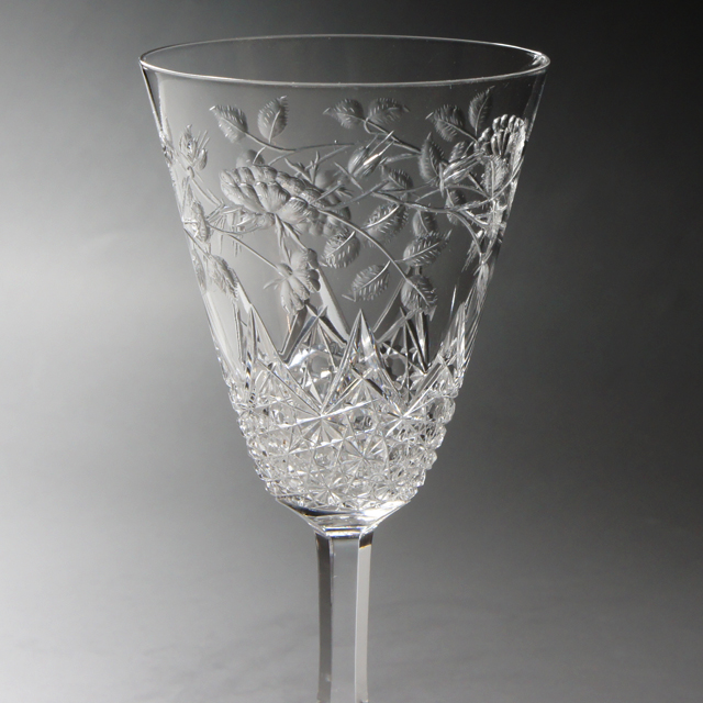 オールドバカラ「野薔薇 ワイングラス(大) H 14.2cm」《アンティック