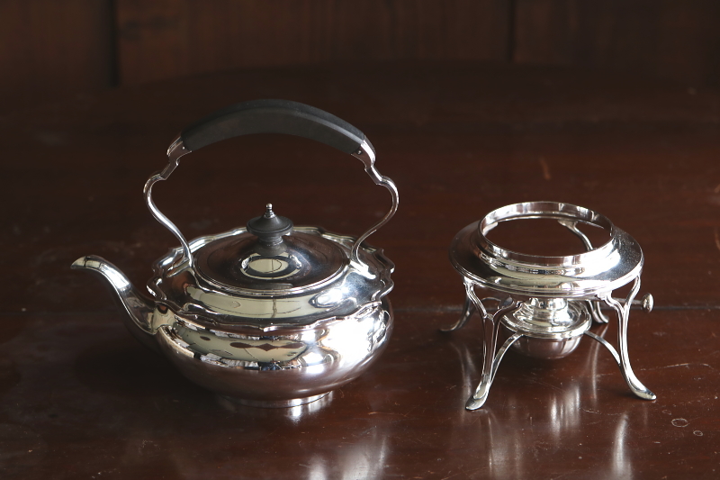 シルバープレートティーケトル＆スタンド elkington and company