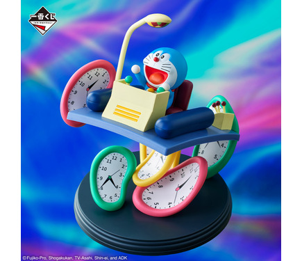 ドラえもん」タイムマシンに乗ったドラえもんが可愛い♪ ひみつ道具を