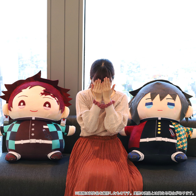 鬼滅の刃」炭治郎と義勇が“約65センチ”のビッグなぬいぐるみに