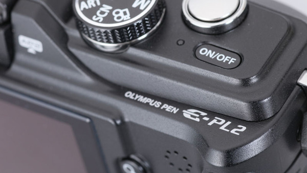 ASCII.jp：楽しく撮る機能が進化した！ オリンパス「E-PL2」 (1/3)