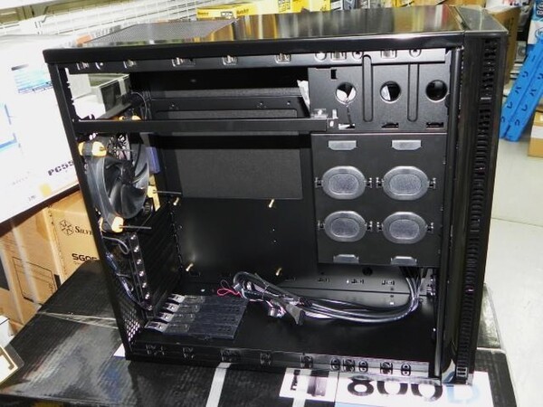 ASCII.jp：Antec製ロングセラーPCケースの新モデル「SOLO II」が発売