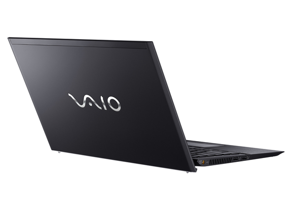 ASCII.jp：VAIO S13 - 重さ1.06kgで10.5時間駆動の13.3型ノート