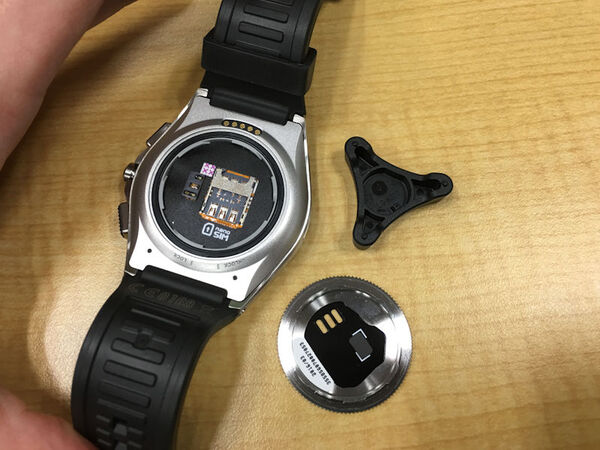 ASCII.jp：世界初LTE回線搭載スマートウォッチLG Watch Urbane 2nd