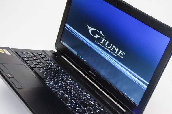 ASCII.jp：GTX 1070搭載でもシャープな筐体が魅力のマウスゲーミング