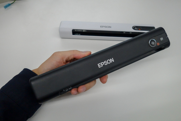 ASCII.jp：無駄にスキャンしたくなる、ガジェット好きにも刺さる