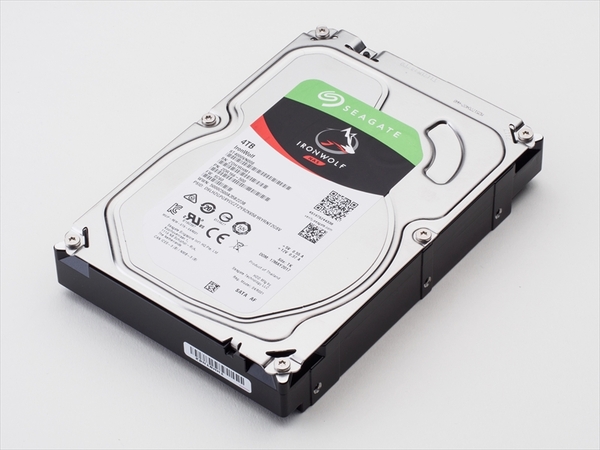 ASCII.jp：HDD「IronWolf」は他社製にはない機能で200ものパラメータで