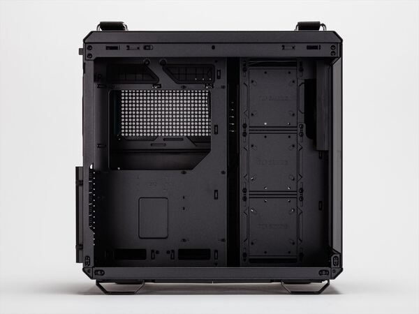 ASCII.jp：2024年イチオシ！ ASUSのピラーレスPCケースで最新