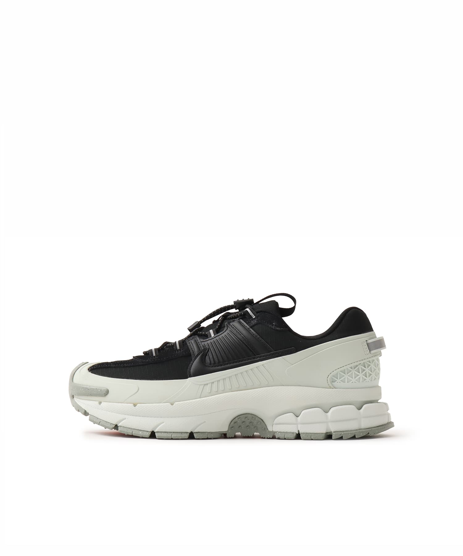 NIKE ZOOM VOMERO ROAM BLACK/BLACK-LIGHT SILVER-JADE HORIZON