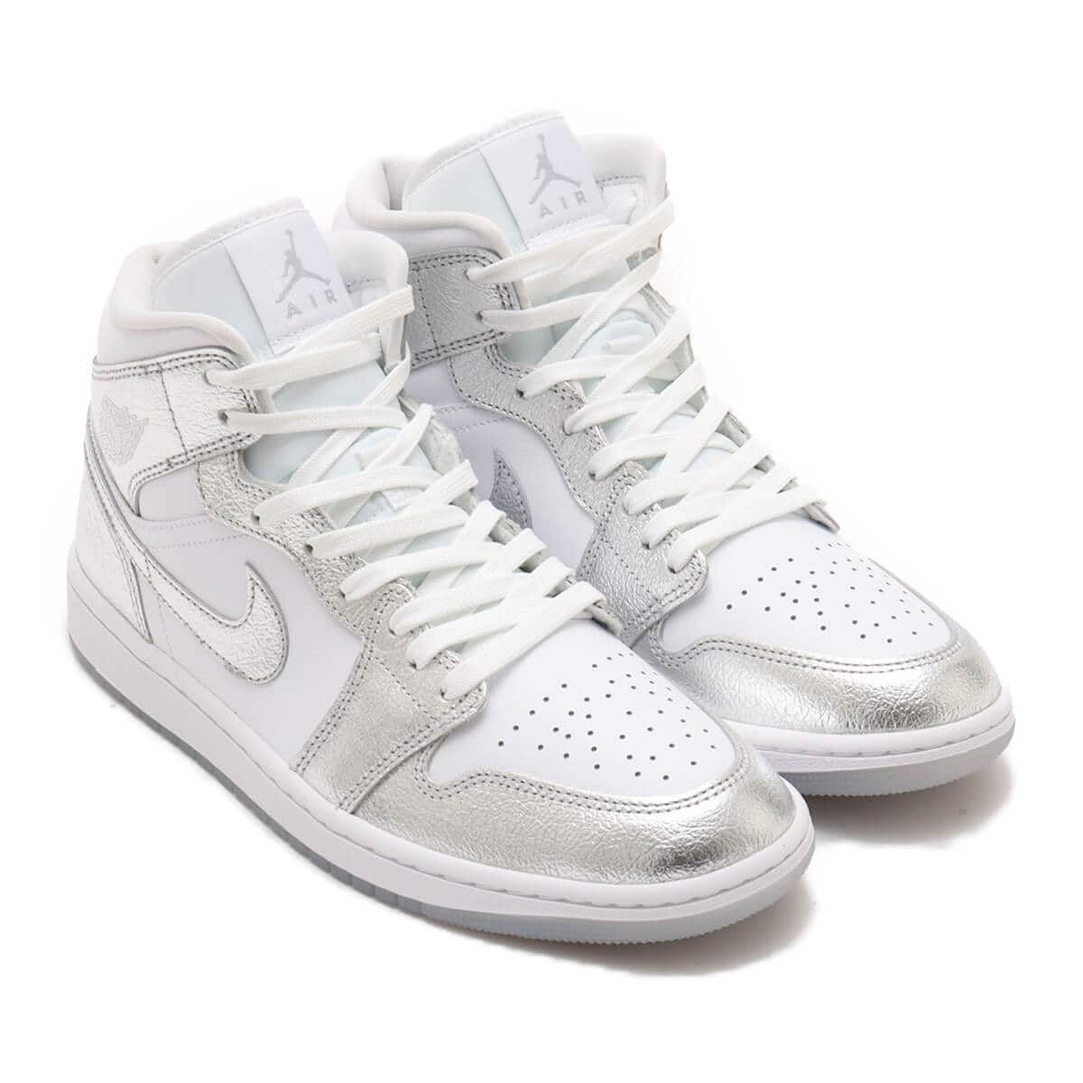 JORDAN BRAND WMNS AIR JORDAN 1 MID SE WHITE/METALLIC SILVER-WOLF