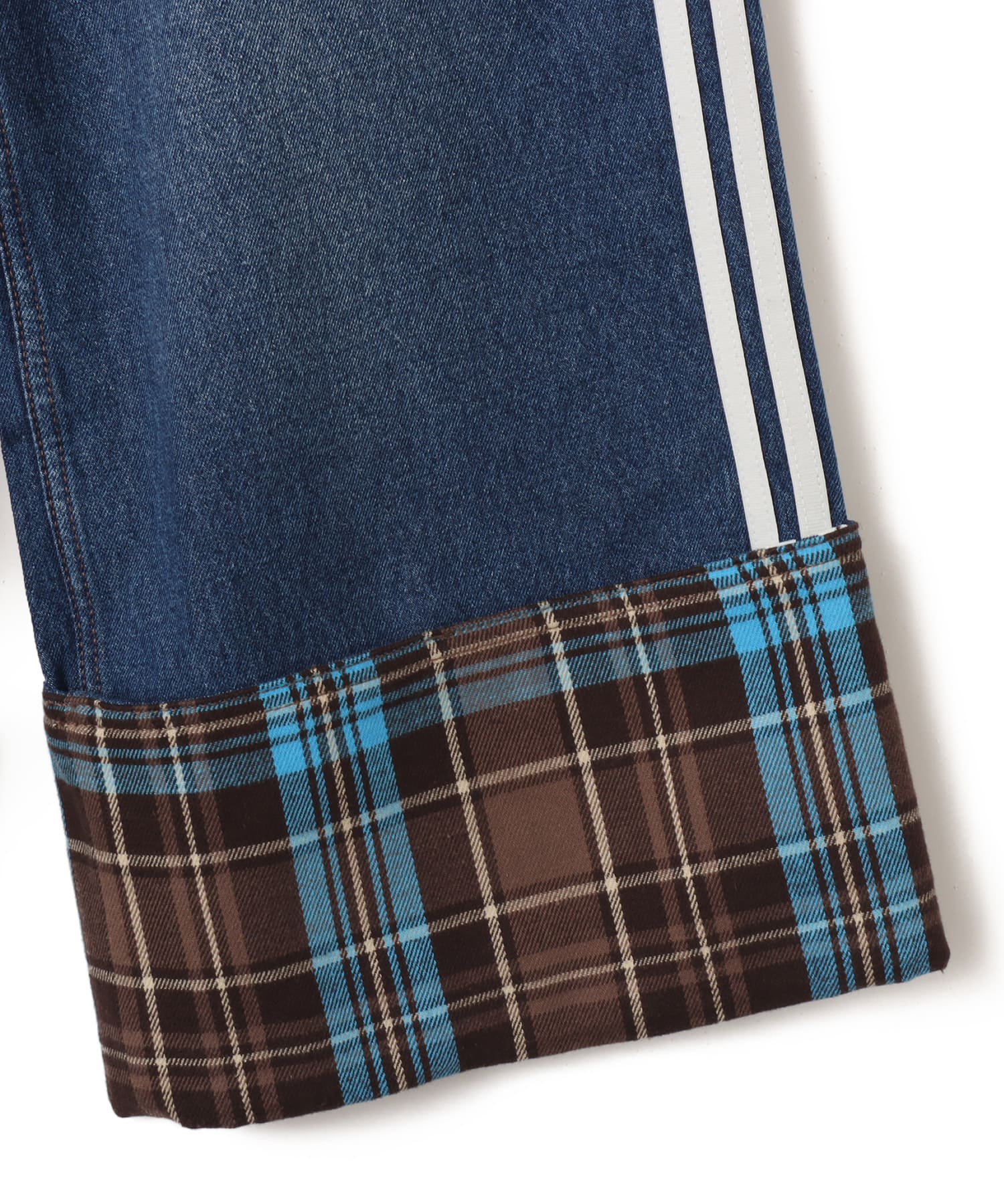 adidas VINTAGE WIDE LEG JEANS WITH CHECKED SEAM インディゴデニム