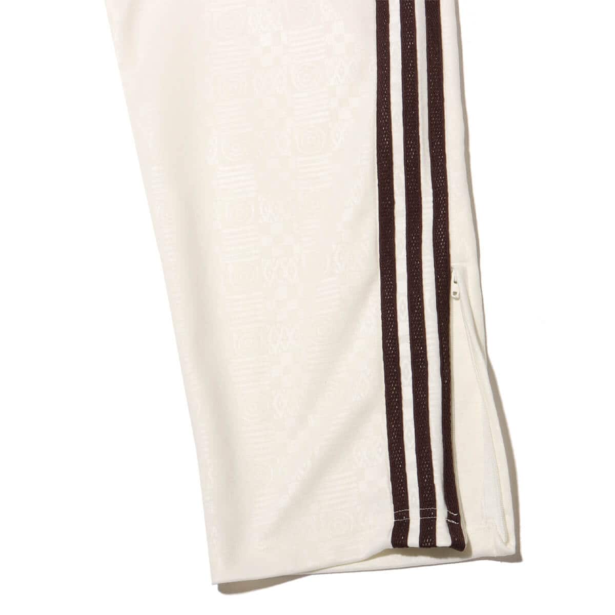 adidas 80s PREMIUM EMBOSS 3-STRIPES TRACK PANT OWHITE （アディダス