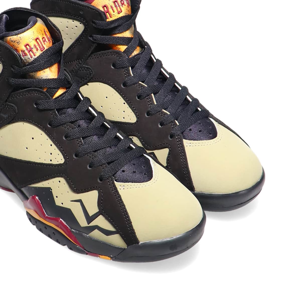 JORDAN BRAND AIR JORDAN 7 RETRO SE BLACK/CHERRYWOOD RED-NEUTRAL