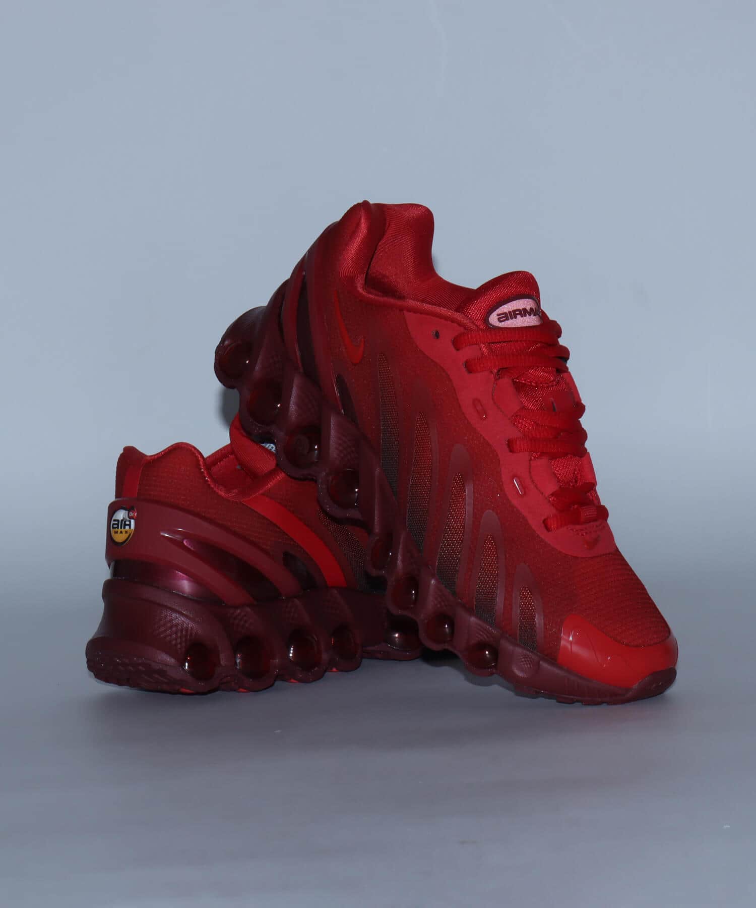 NIKE W AIR MAX DN8 UNIVERSITY RED/UNIVERSITY RED-TOUGH RED（ナイキ