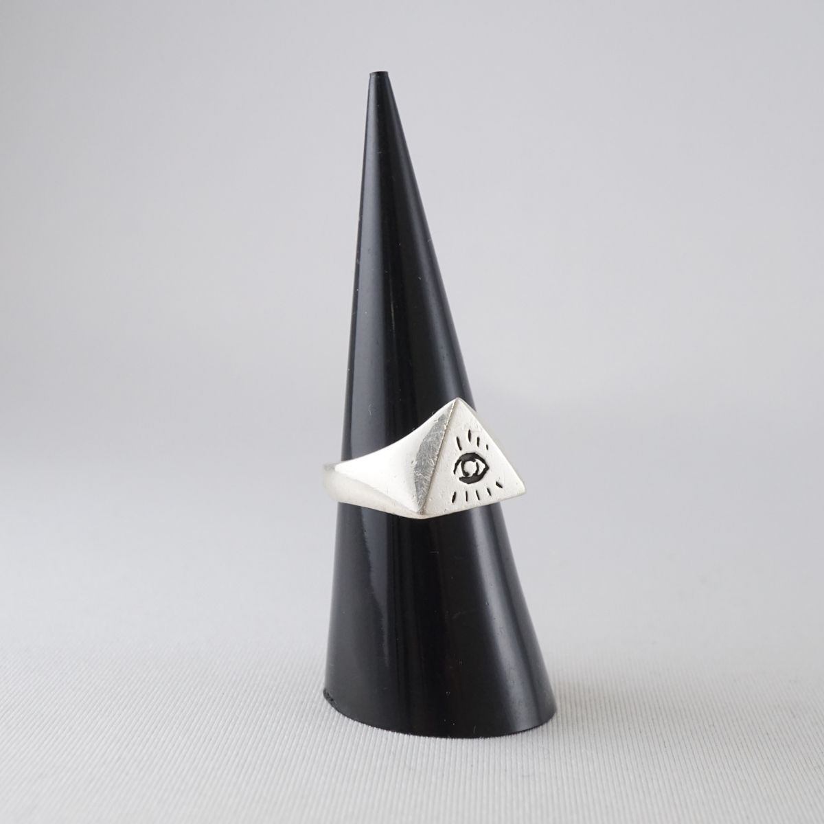 FIXER フィクサー リング USED品 Illuminati Eyes シルバー 指輪