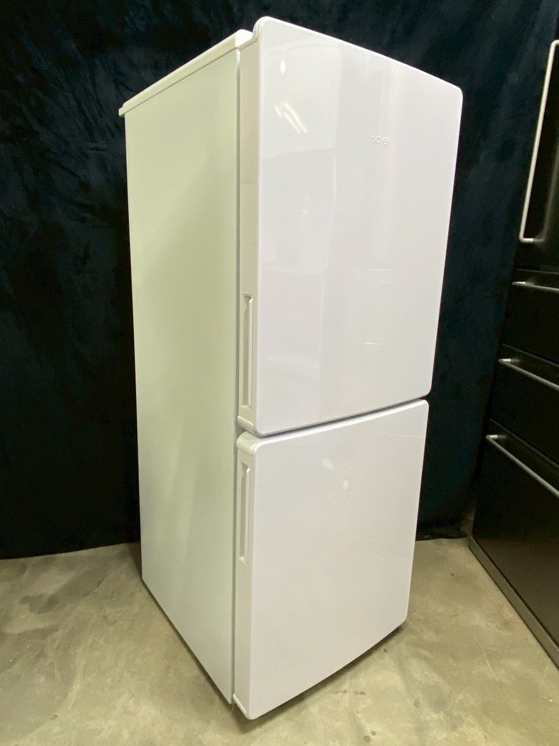 女性オーナーハイアール 冷凍冷蔵庫 JR-NF148CK 148L 2023年製 女性