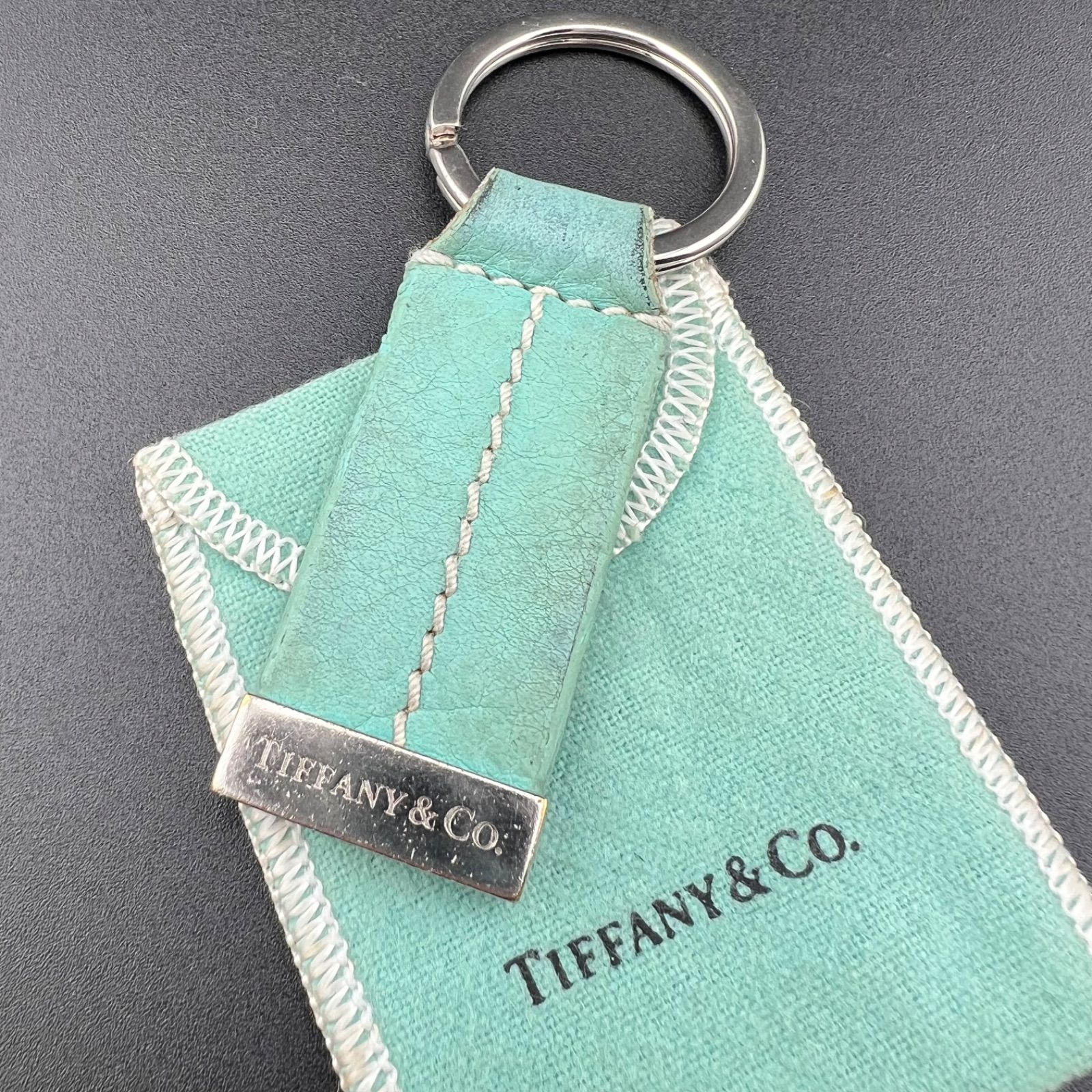 Tiffany&Co. ティファニー キーホルダー キーリング レザー プレート