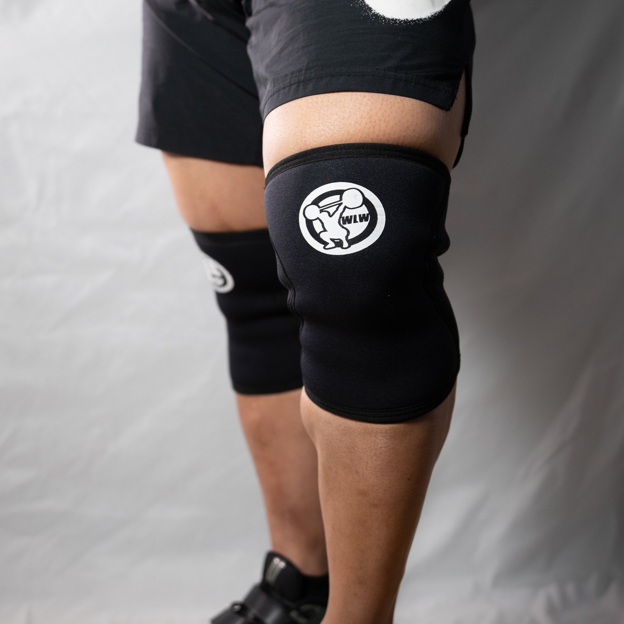 SBD ニースリーブ 膝 サポーター Mサイズ 新モデル SBD ニースリーブ