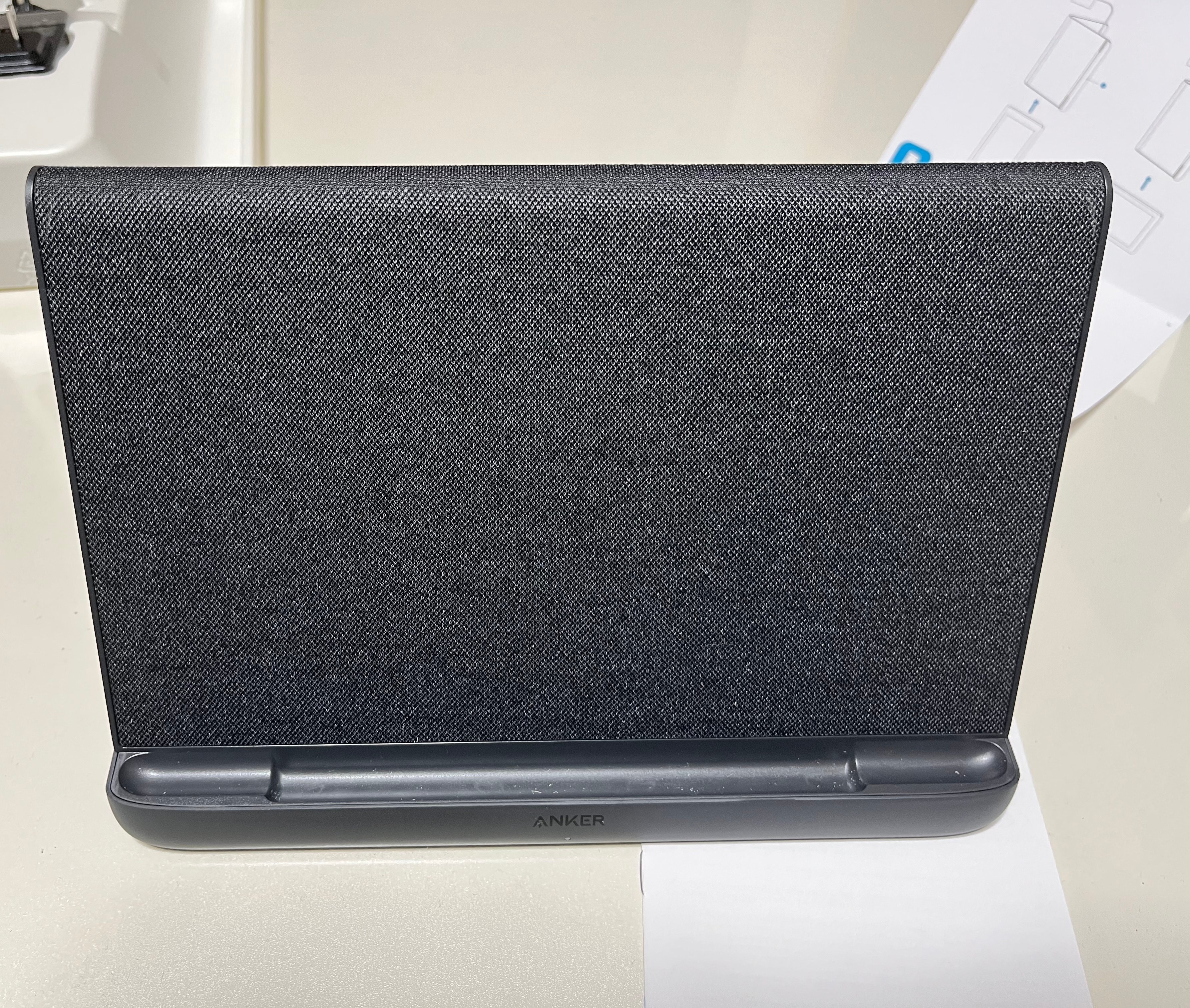 Fire HD 10 Plus用ワイヤレス充電スタンドを買ったはなし｜watariko