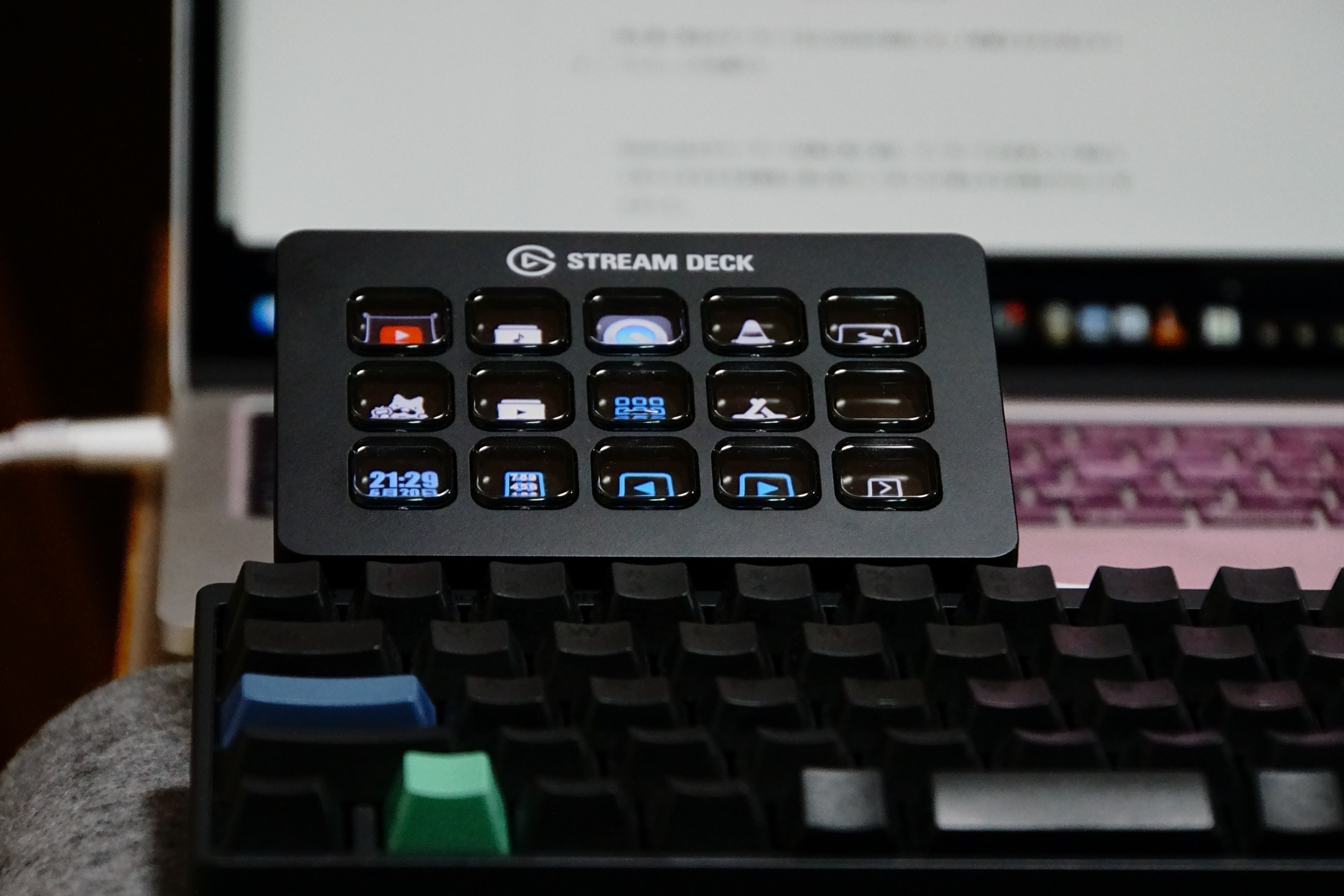 Elgato Stream Deck どこに配置すべきか｜もっちん