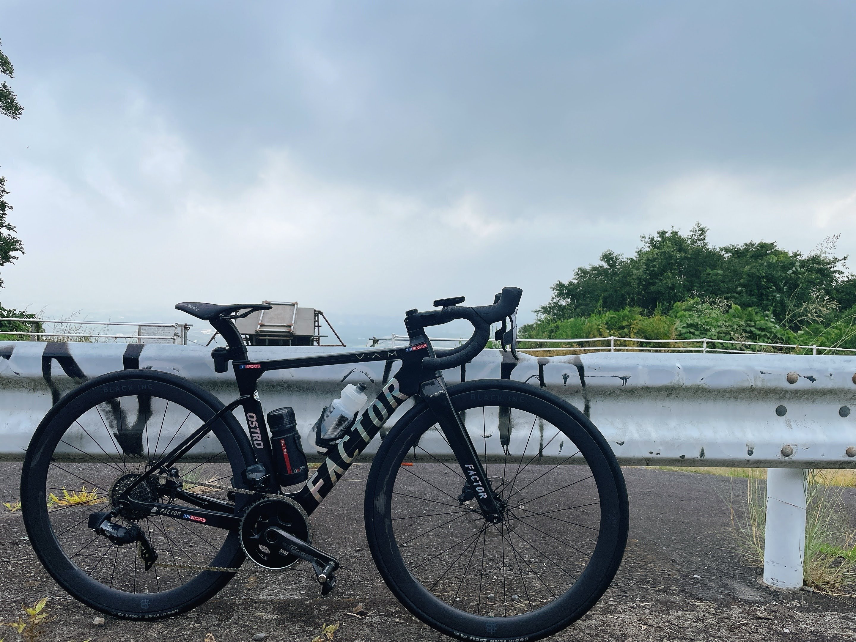 インプレッション】FACTOR OSTRO VAM 49サイズ｜BIKE SHOP FORZA の