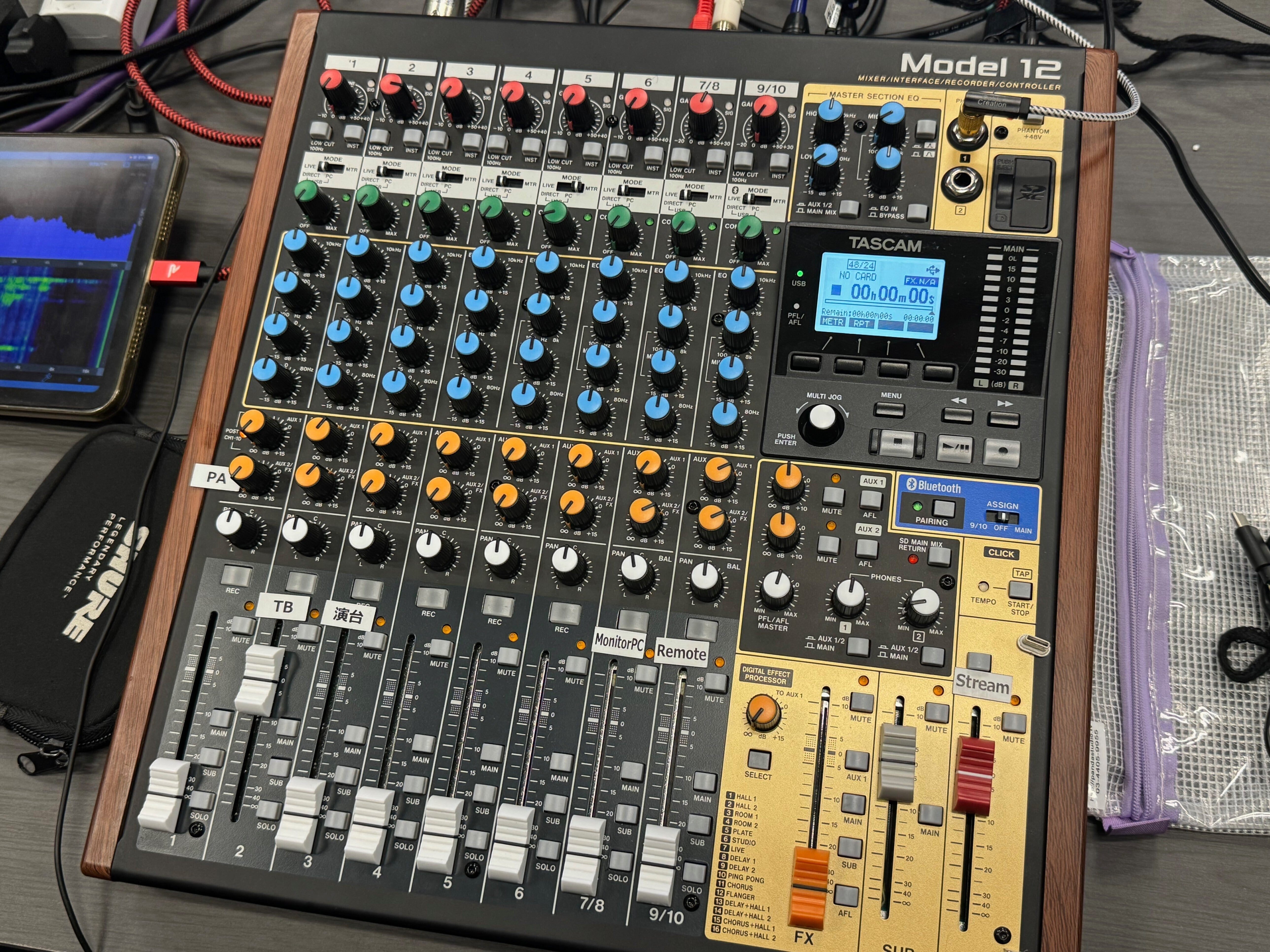 配信初心者にもオススメ！音声ミキサー「TASCAM model 12」は配信も