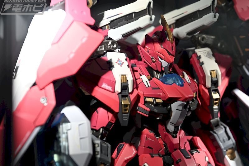 オリジナルメカシリーズ「プロジェニター・エフェクト」衛国公に神の鞭