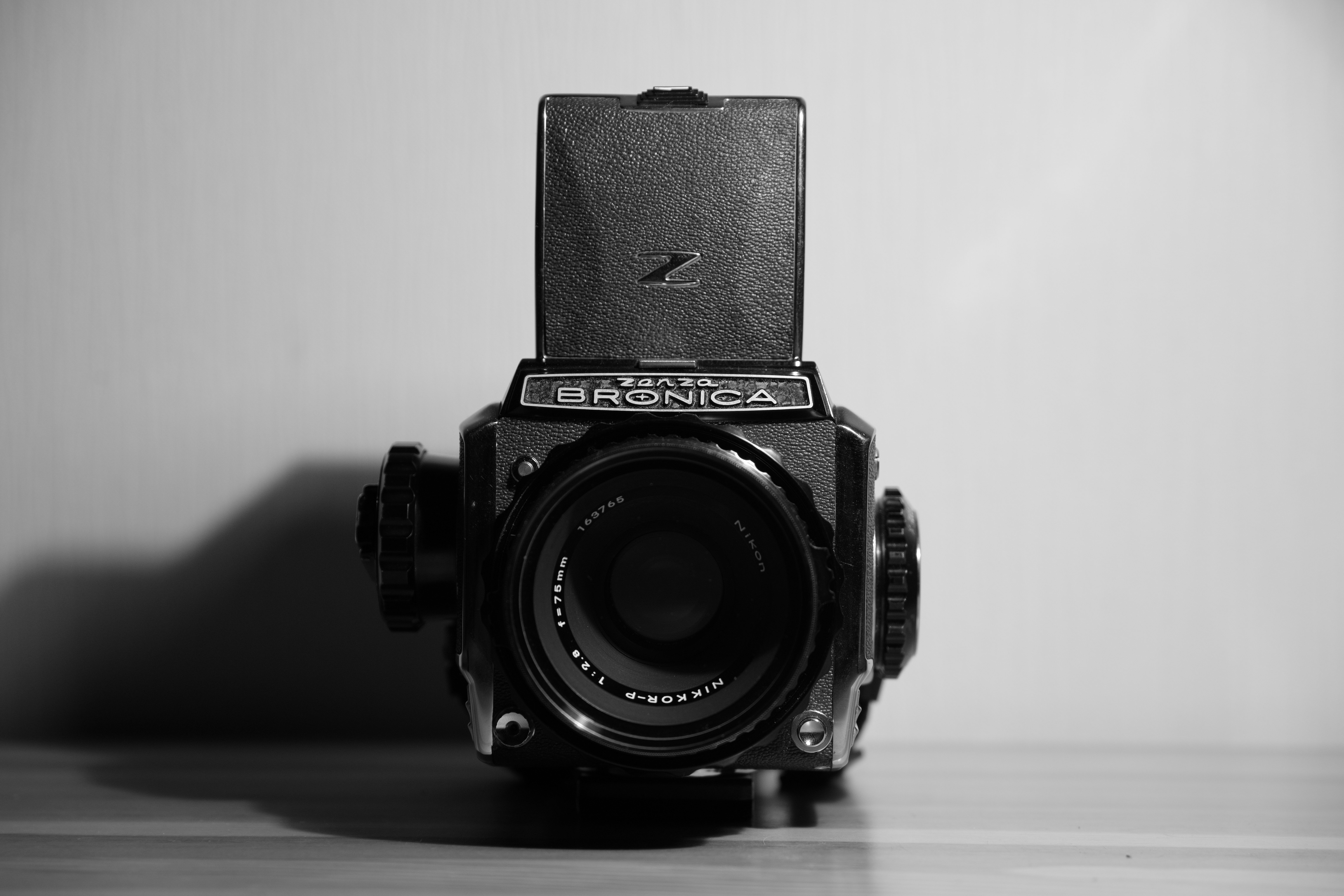 初めて買うフィルムカメラに中判カメラを選んだ話｜たぬきふとん