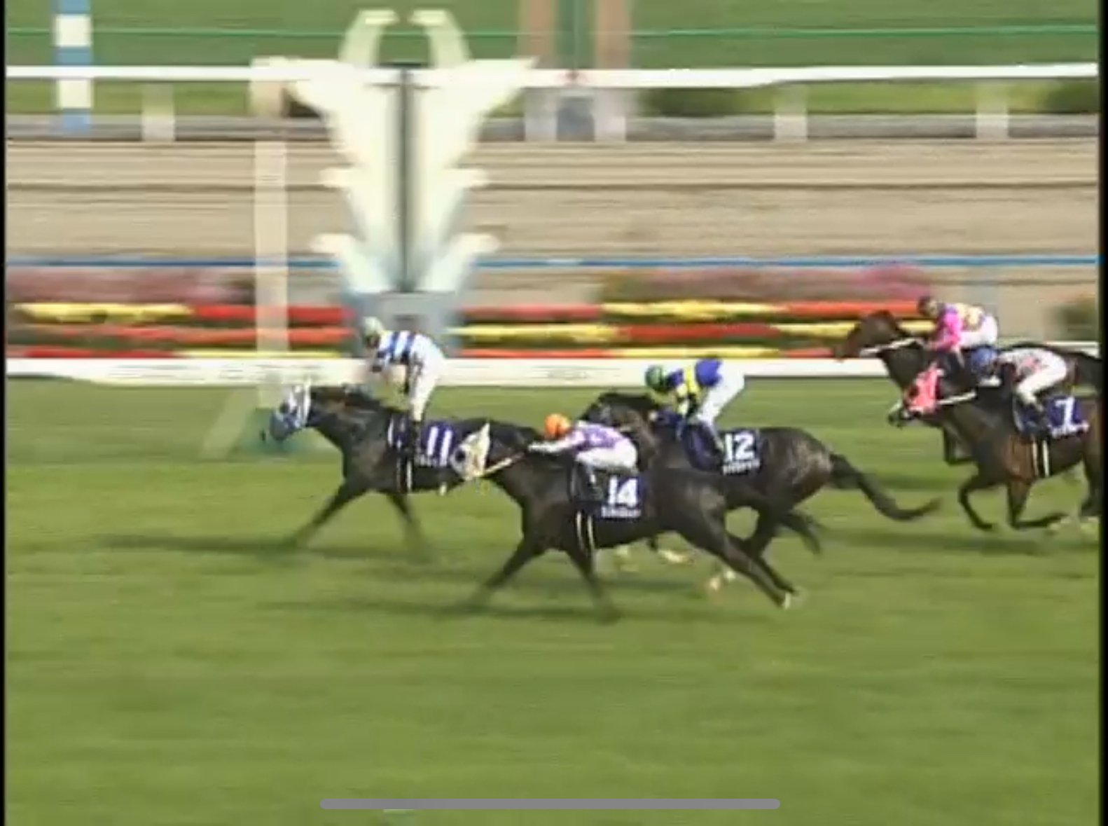 UMA] 「ふつう」で「ズブい」ウマ娘が、GⅠを3勝するまでのお話 宝塚