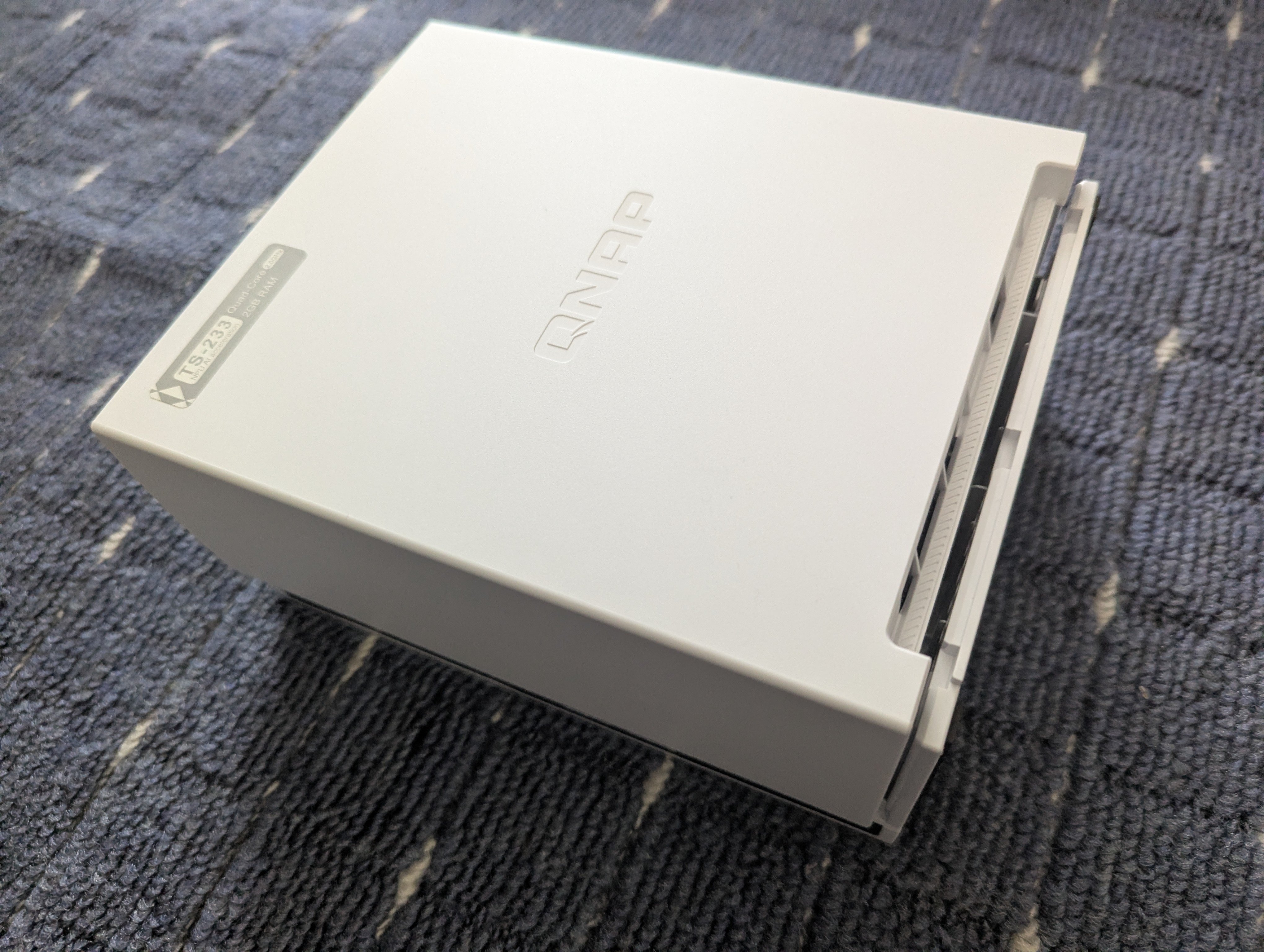 NASを新しいモデルに移動した話｜Makoto