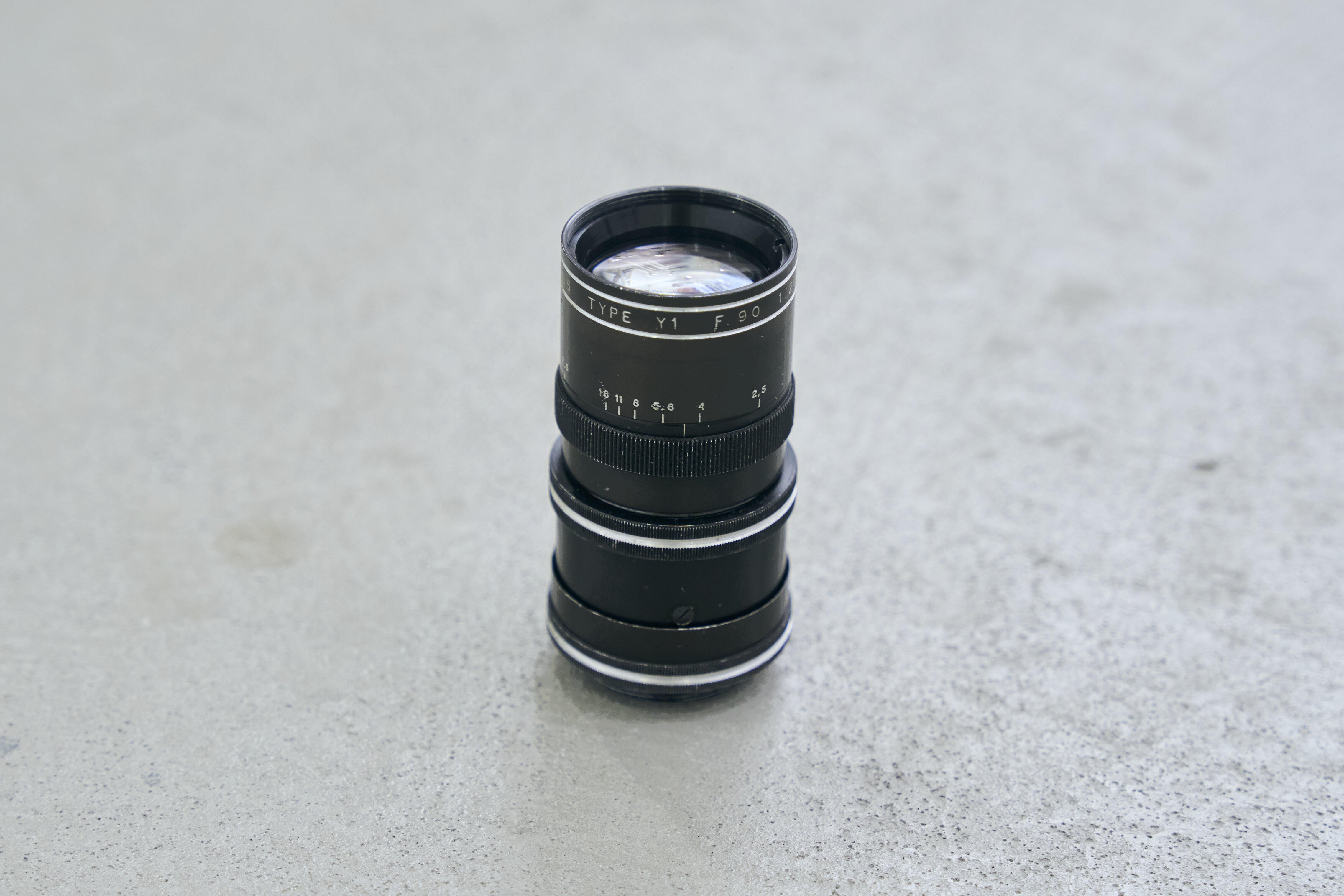 P.Angénieux PARIS 90mm F2.5 TYPE Y1｜Rocky