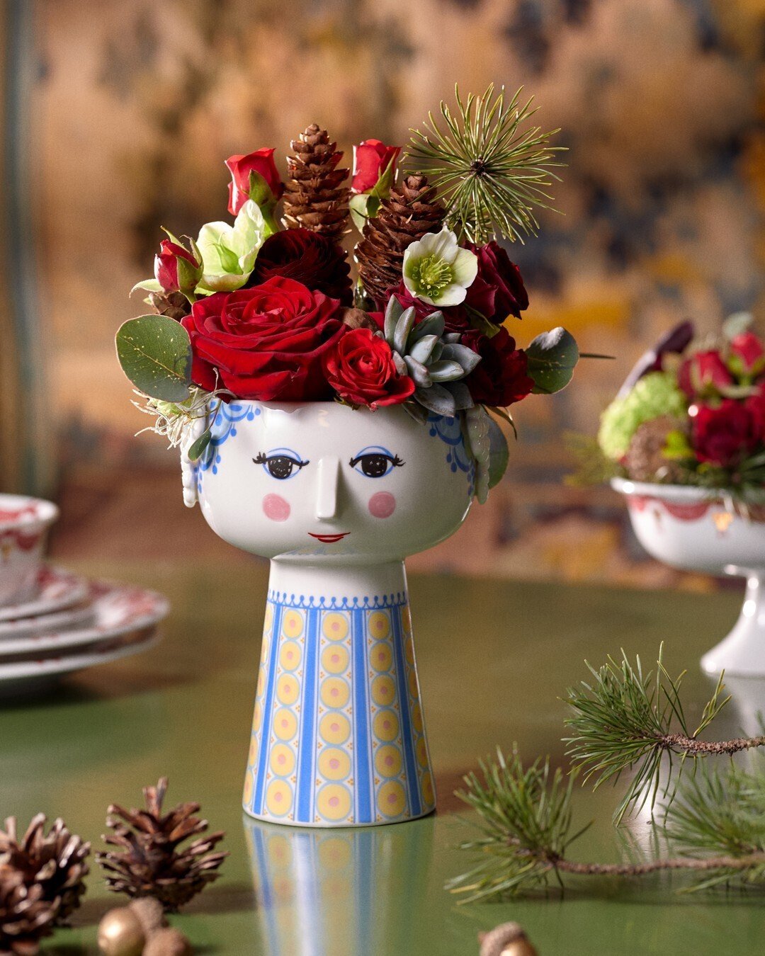 デンマーク発、日常に物語を添える「Bjørn Wiinblad」のフラワーベース