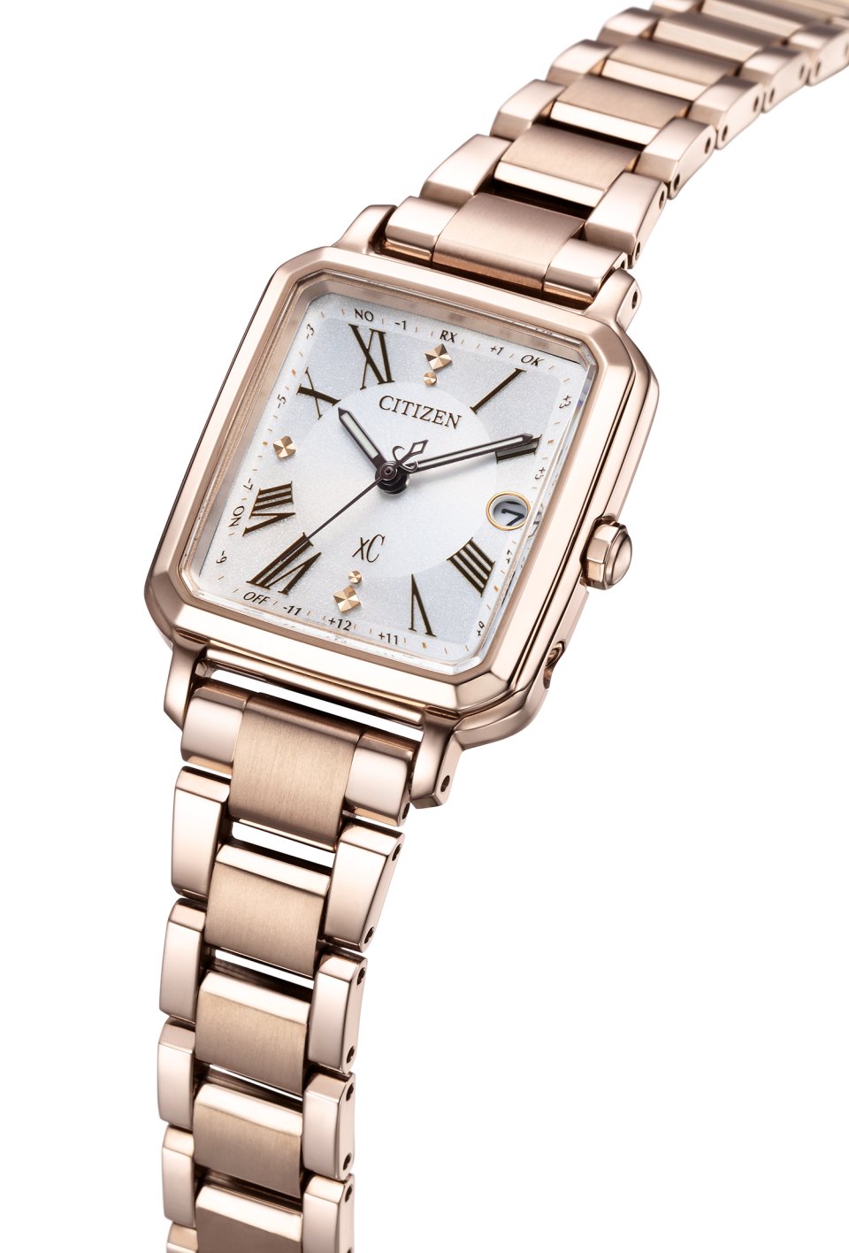 シチズンだけのSakura pink®に新作が続々登場、『シチズン クロスシー