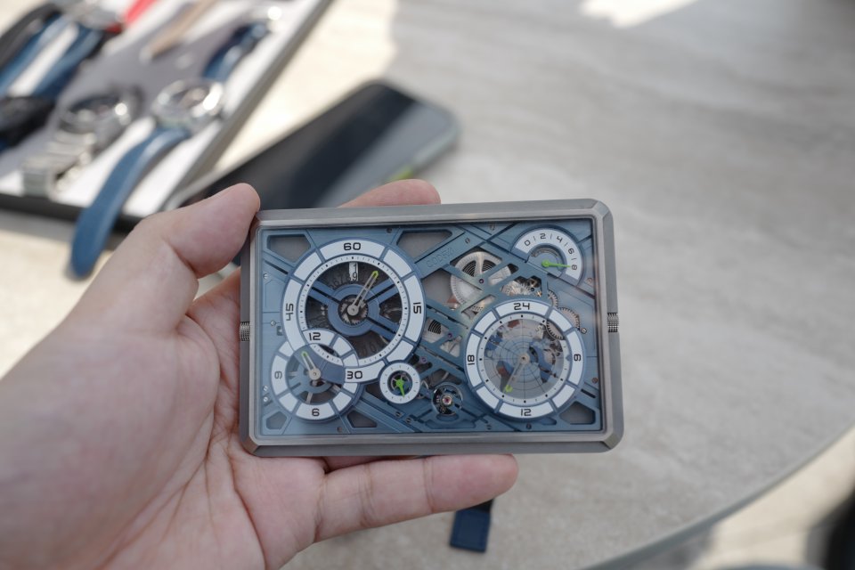 ジュネーブウォッチデイズ速報、CODE41 Mecascape 現代的なデスク