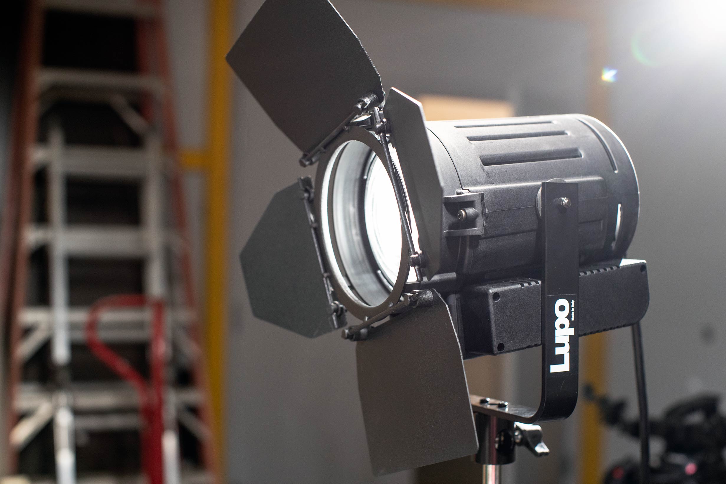 Sachtler Reporter 300H Compact Set - Videomaker