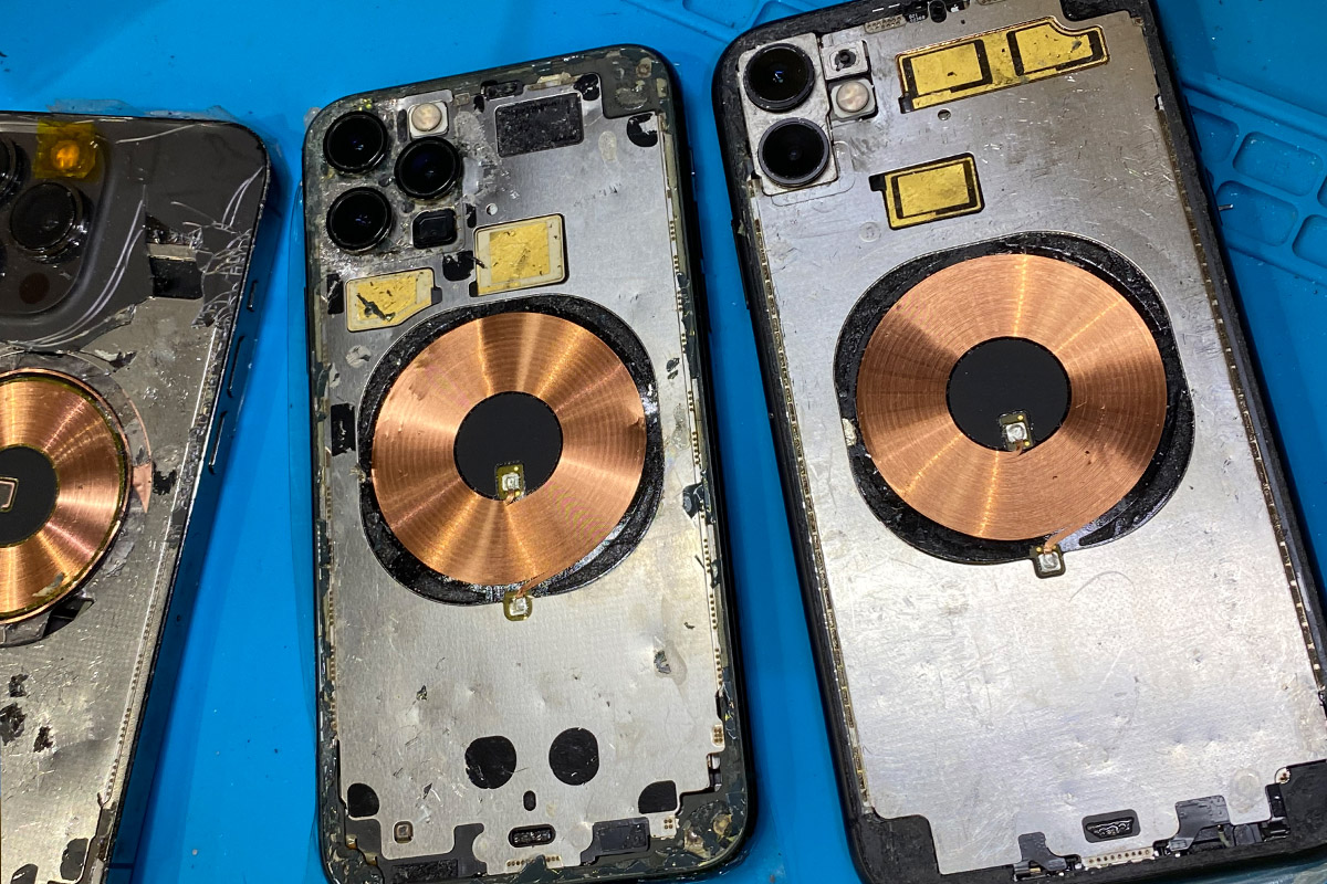 大阪本町 iPhone 14 Pro Max バックパネル割れ交換修理 | APPLEMAC三宮