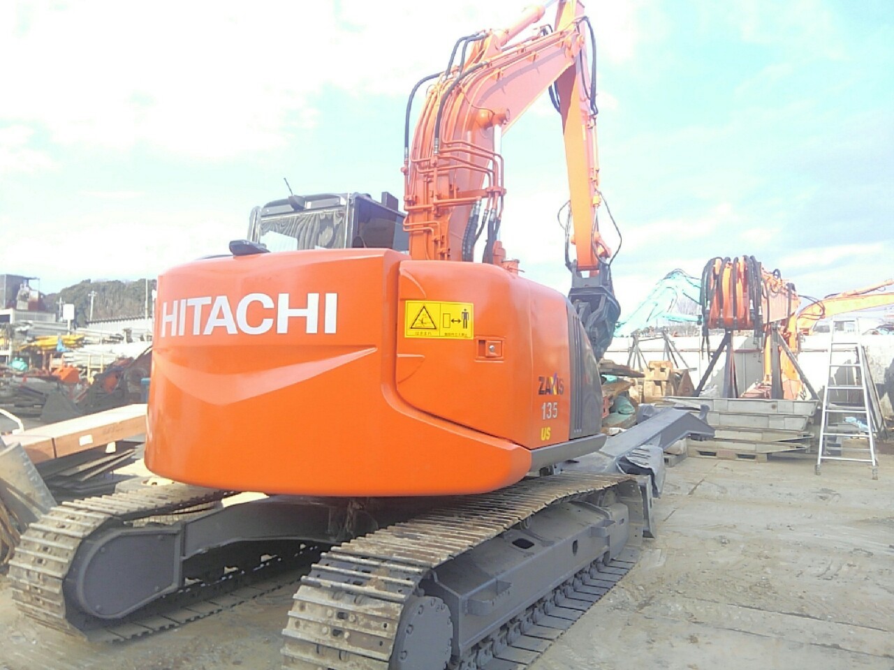 K34969】ZX135US-3 自動車解体仕様 | 特選解体重機 | 株式会社アタッチ