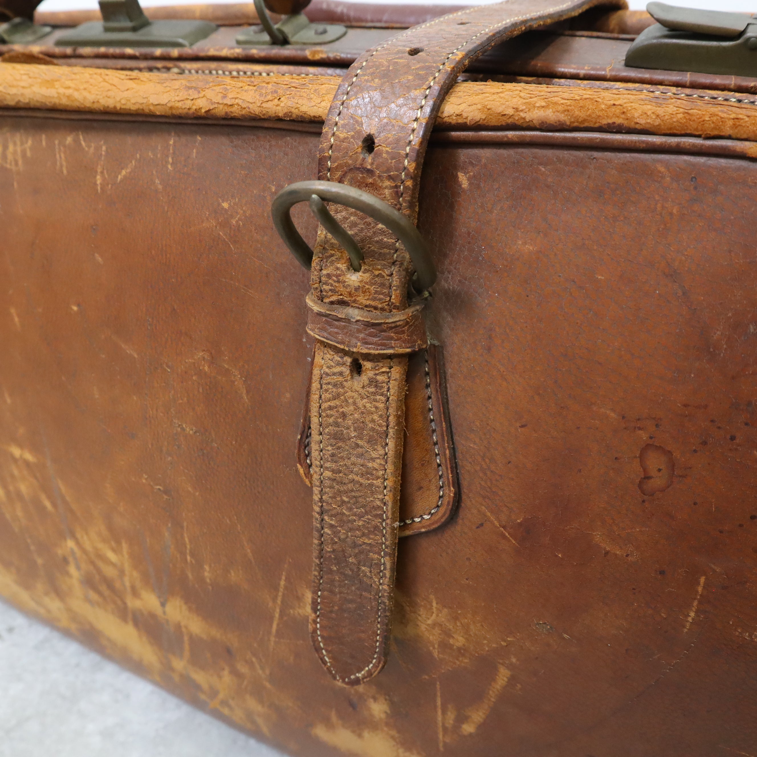 雰囲気最高！ヴィンテージ 本革トランクケース/ボストンバッグ