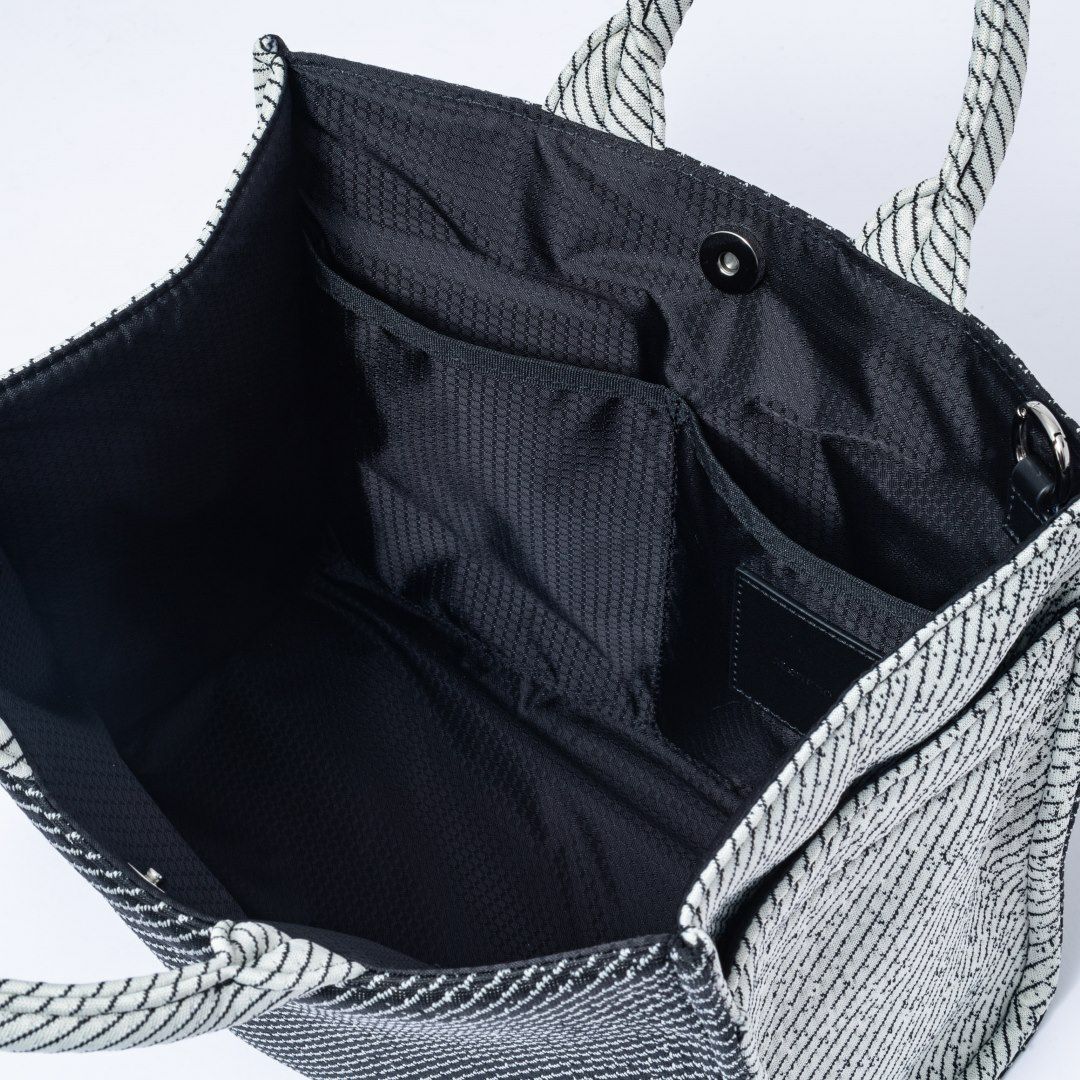 MANIUNO NOVATEX スクエアミニトート(M) 商品｜THE BAGMANIA