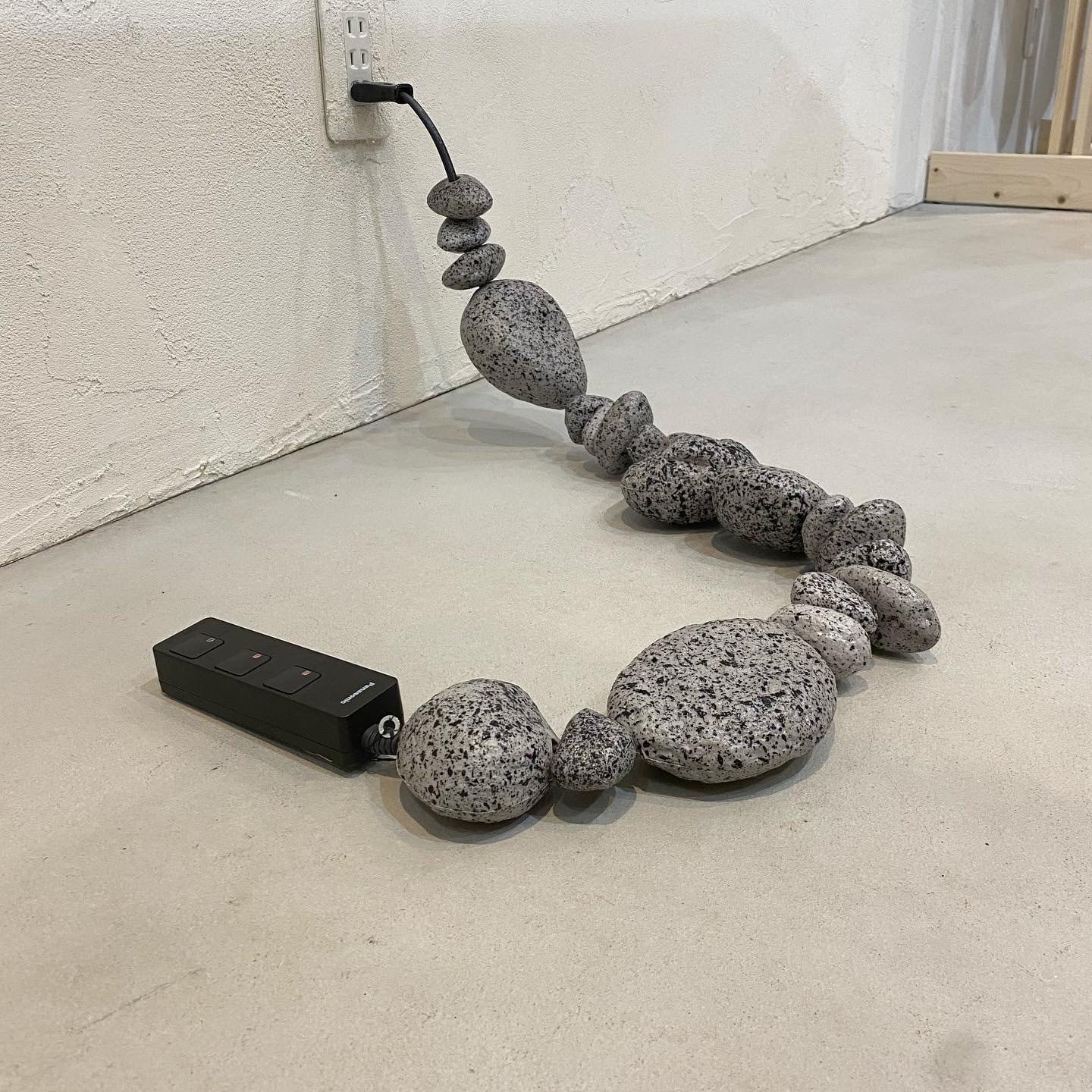 BLESS) CABLE JEWELRY MULTIPLUG 1.1M ARTIFICAL STONES | apt335nyc