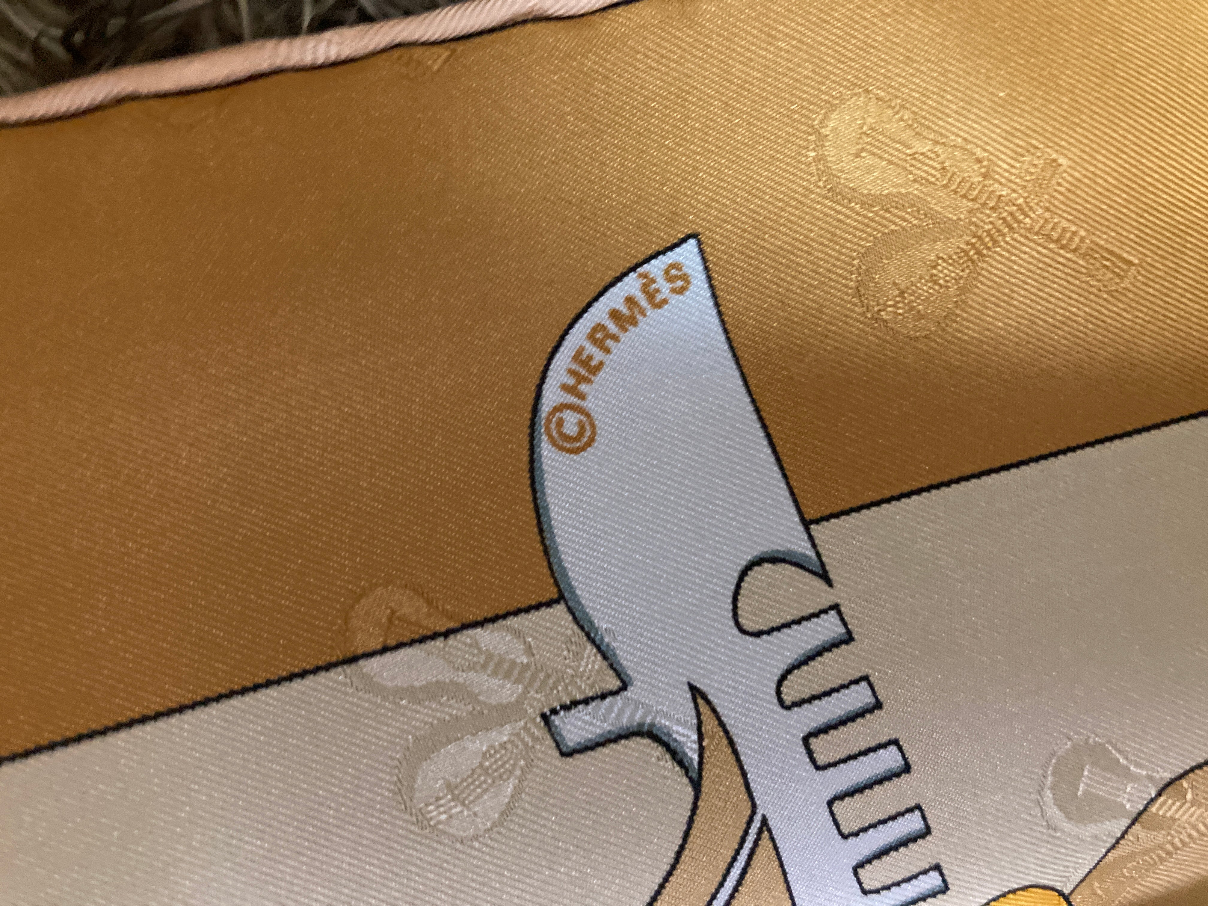 エルメス カレ90 スカーフ LE CARNAVAL DE VENISE（ベニスのカーニバル）