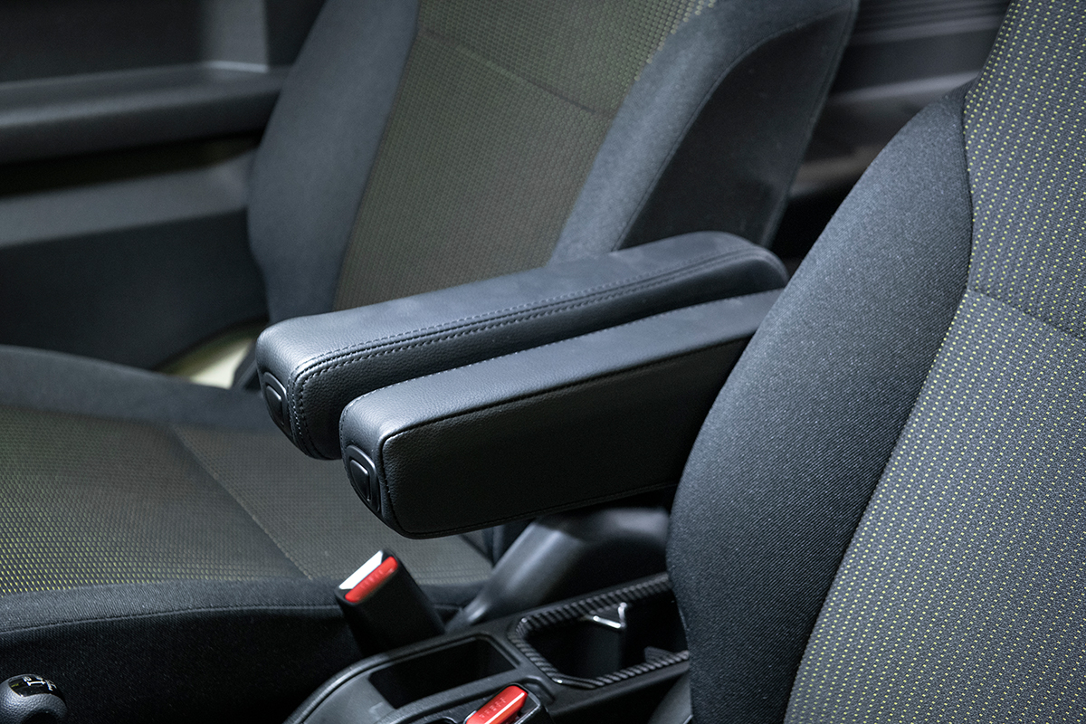 EXTRA ARMREST for JIMNY JB64/JB74｜エクストラ アームレスト for