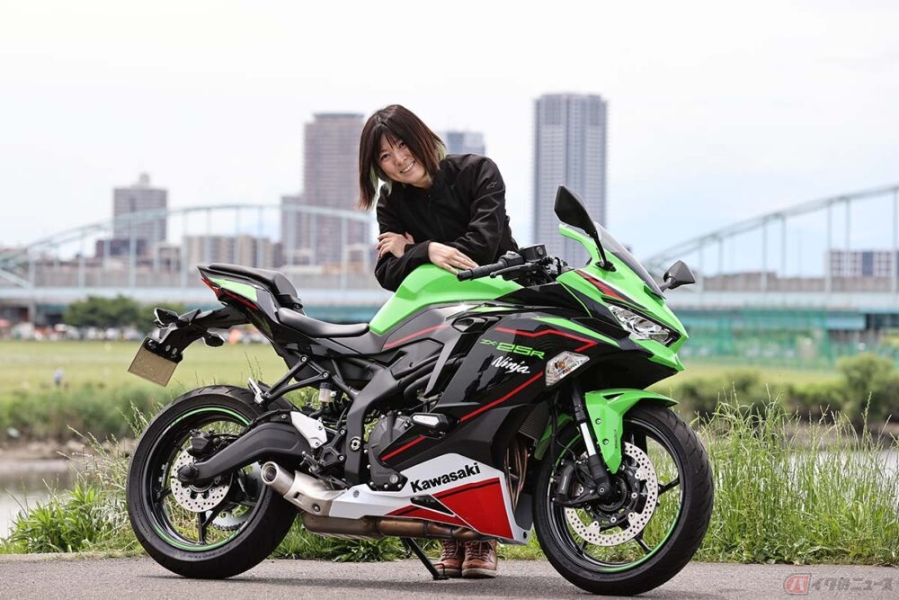 アクスルシャフトを交換すると何が変わる？ カワサキ「Ninja ZX-25R
