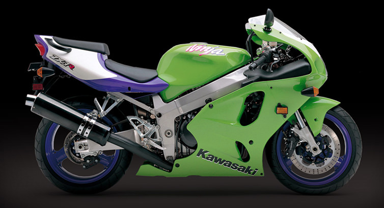 問題児レーサー ZX-7R/RR (ZX750P/N) -since 1996- - バイクの系譜