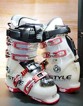 G-STYLEブーツを徹底解析（インプレッション） | 海底少年カービング