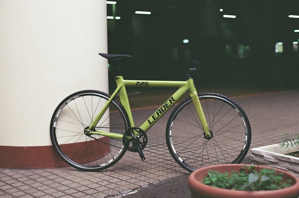 LEADER 725TR Complete Bike 