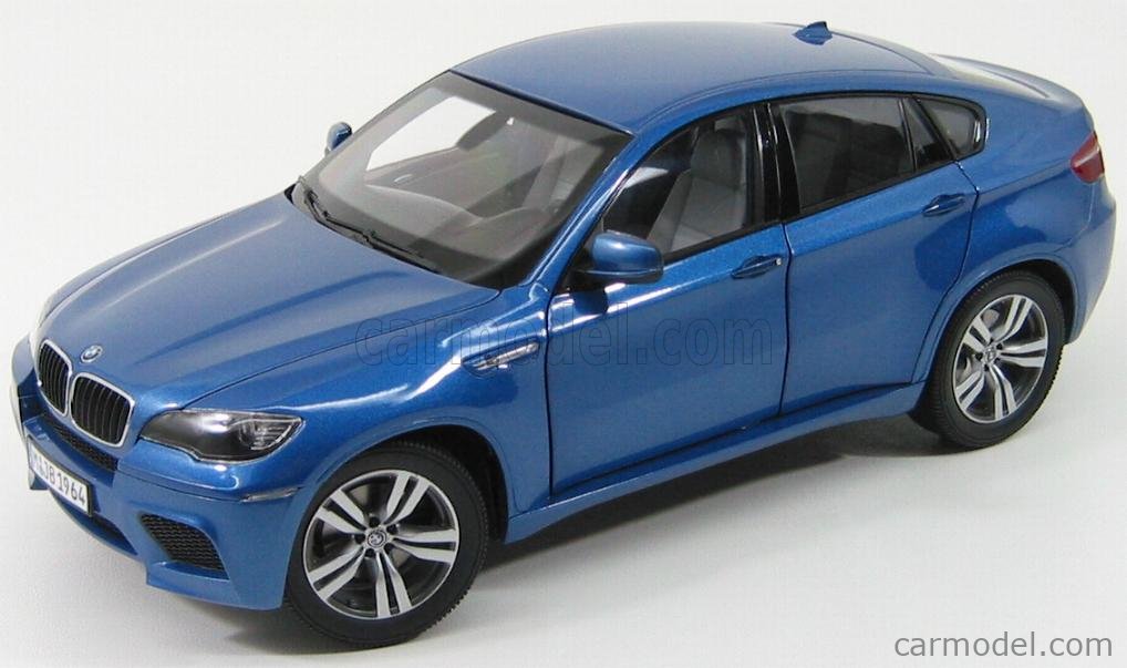 KYOSHO 80432157614 Scale 1/18 | BMW X6M (E71) 2010 BLUE MET