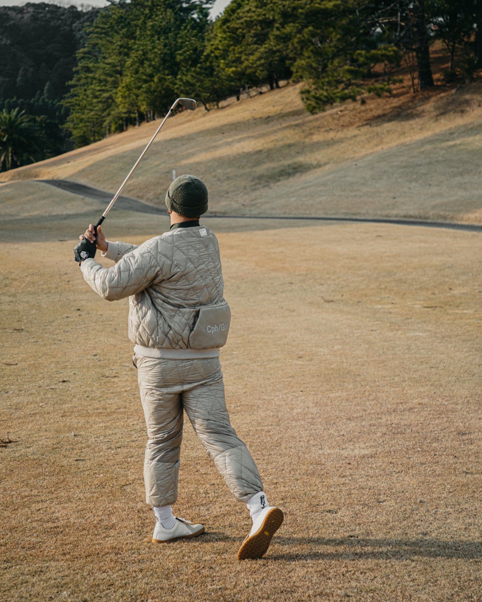 NANGA® × Cph/Golf™ #QLT DOWN TRACK PANTS - BEIGE - – Cph/Golf™︎