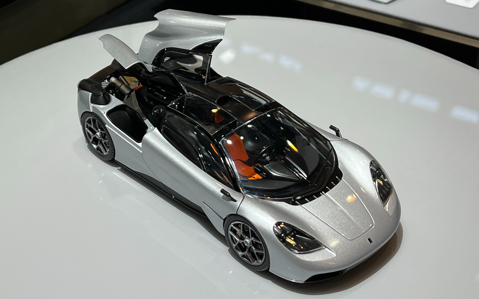 タミヤ、ゴードン・マレー・オートモーティブ「T.50」を1/24で模型化